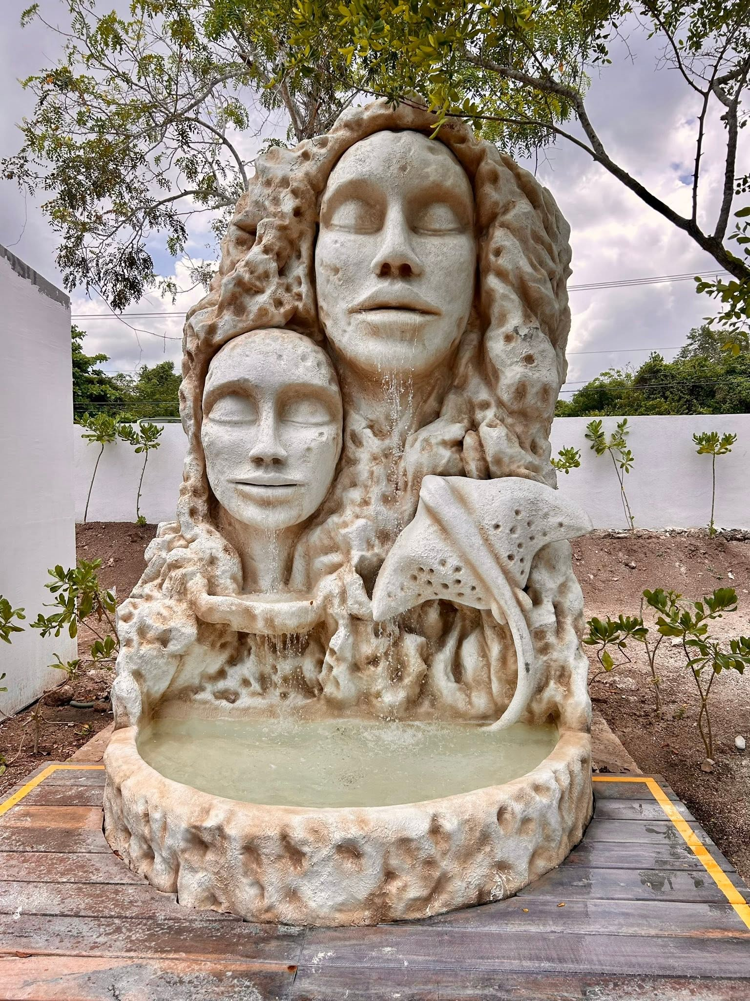 Fountain inspired by Cozumel nature